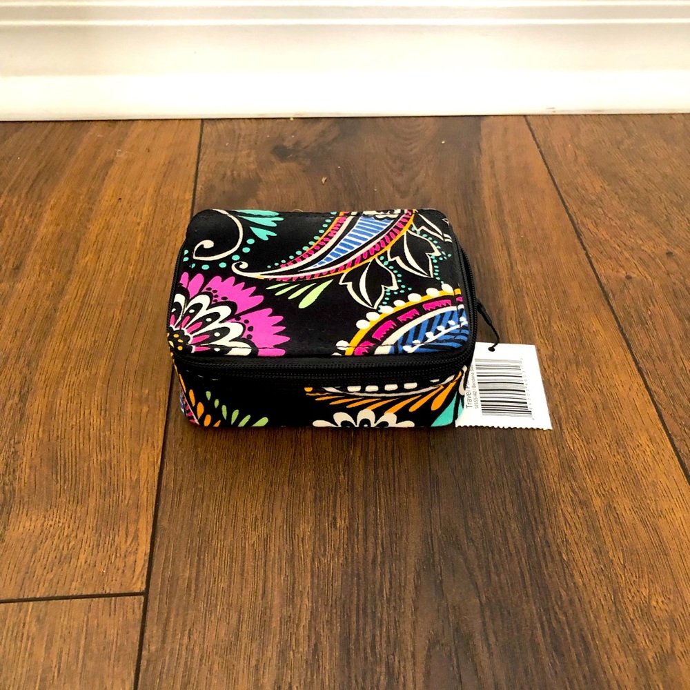 NWT Vera Bradley Travel Pill Case